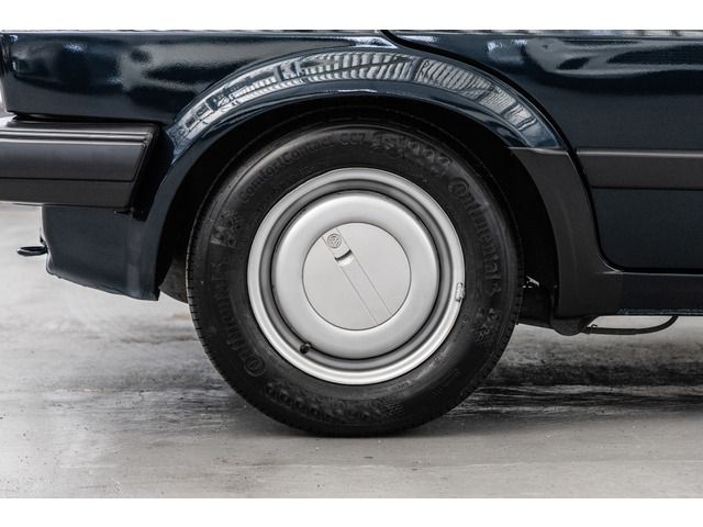 VOLKSWAGEN GOLF 1990 Image 31