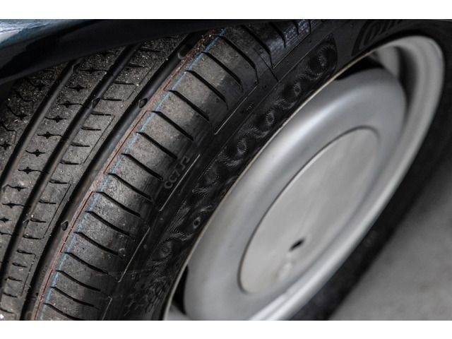 VOLKSWAGEN GOLF 1990 Image 31