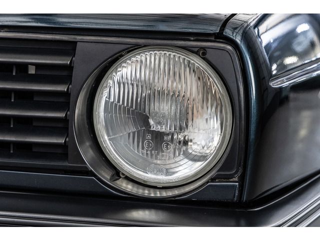 VOLKSWAGEN GOLF 1990 Image 31