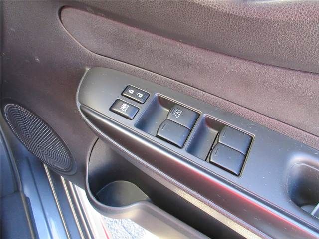 NISSAN NOTE 2017 Image 31