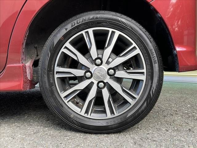 DAIHATSU TANTO CUSTOM 2017 Image 31