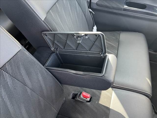 DAIHATSU TANTO CUSTOM 2017 Image 31