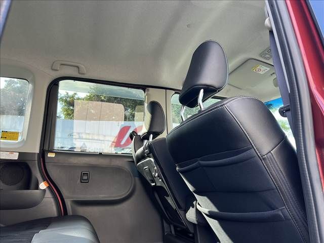 DAIHATSU TANTO CUSTOM 2017 Image 31