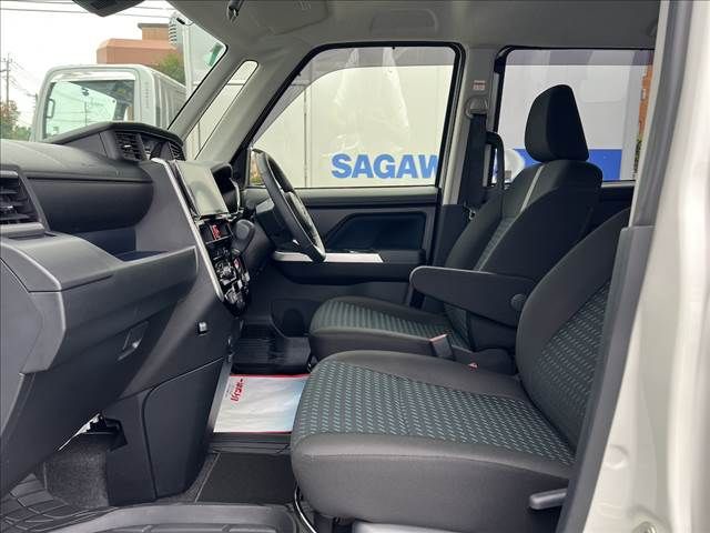 TOYOTA ROOMY 2024 Image 31