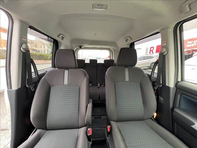 TOYOTA ROOMY 2024 Image 31