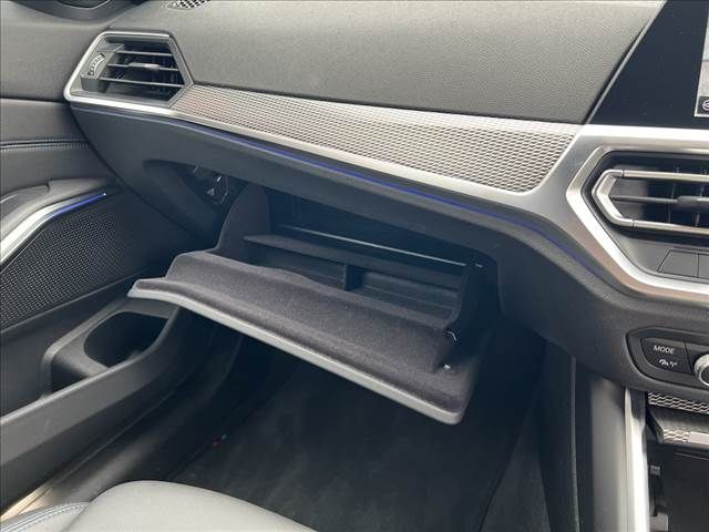 BMW 3SERIES TOURING 2021 Image 31