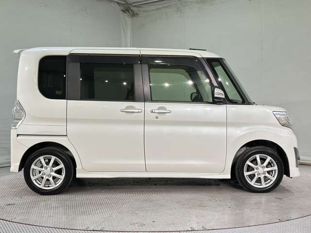 DAIHATSU TANTO CUSTOM 2014 Image 31