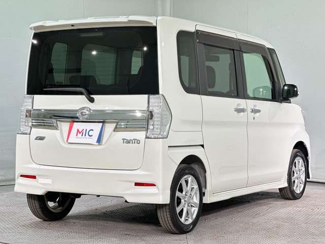 DAIHATSU TANTO CUSTOM 2014 Image 31