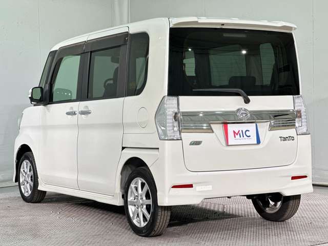 DAIHATSU TANTO CUSTOM 2014 Image 31