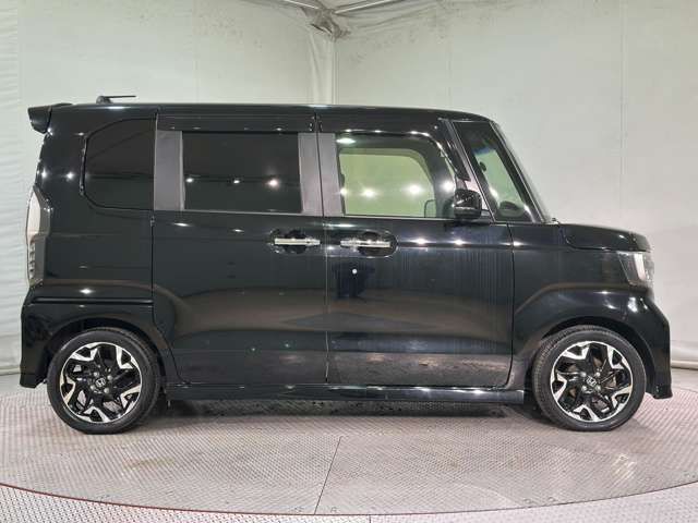 HONDA N BOX CUSTOM 2017 Image 31