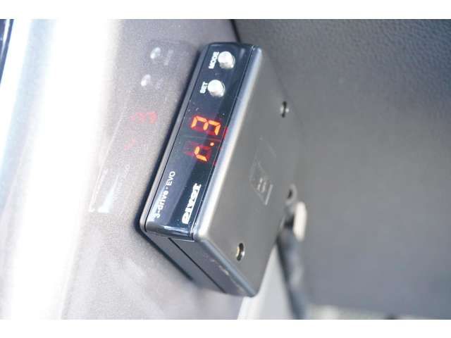 VOLKSWAGEN THE BEETL 2017 Image 31