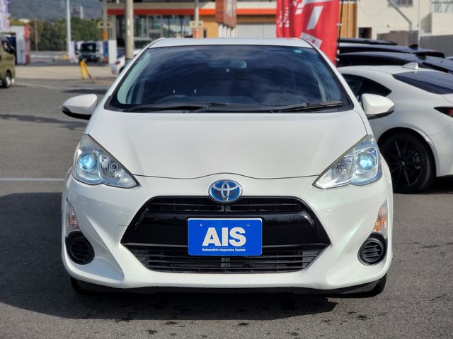 TOYOTA AQUA 2015 Image 31