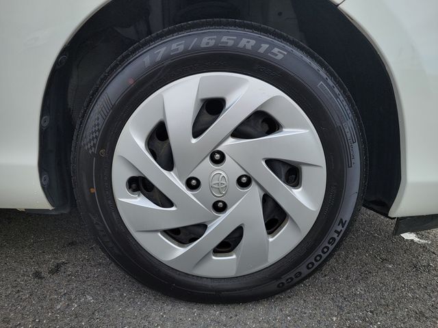 TOYOTA AQUA 2015 Image 31