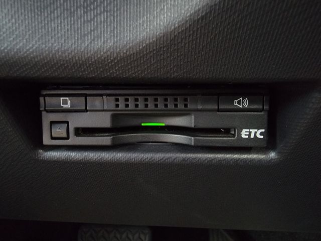 TOYOTA AQUA 2015 Image 31