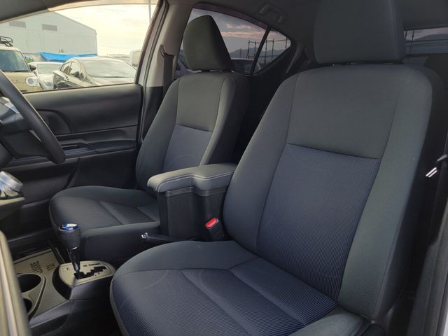 TOYOTA AQUA 2015 Image 31