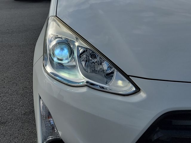 TOYOTA AQUA 2015 Image 31