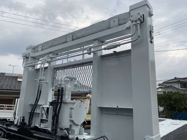 MITSUBISHI FUSOU SUPER GREAT 1997 Image 31