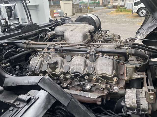 MITSUBISHI FUSOU SUPER GREAT 1997 Image 31