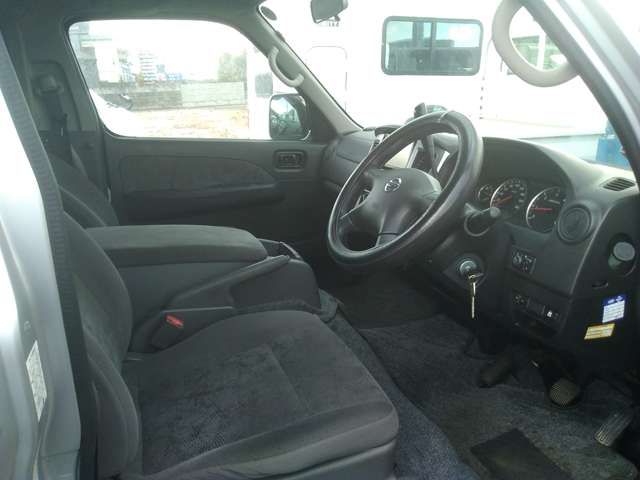NISSAN CARAVAN VAN 4WD 2009 Image 31