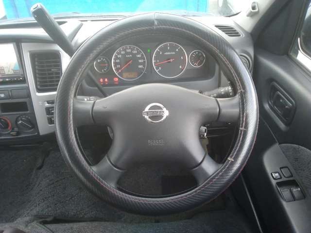 NISSAN CARAVAN VAN 4WD 2009 Image 31