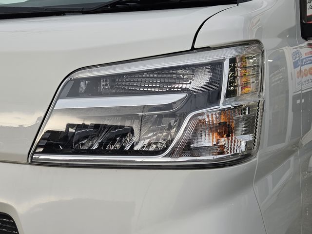 DAIHATSU HIJET CARGO 2020 Image 31