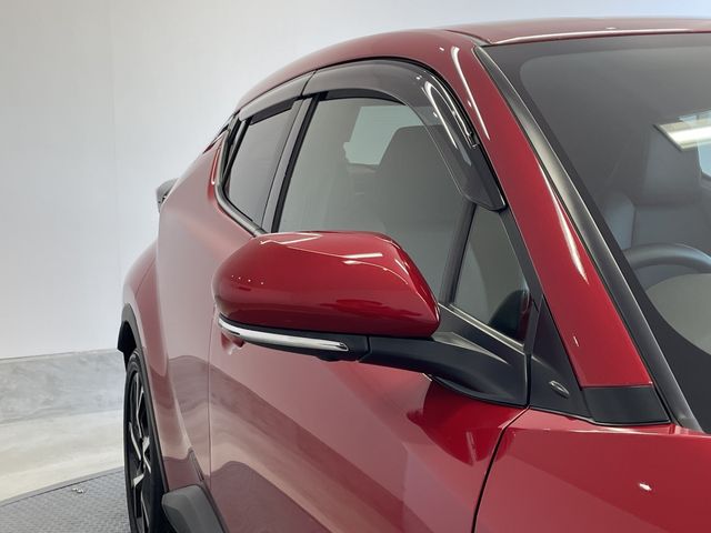 TOYOTA C-HR 2023 Image 31