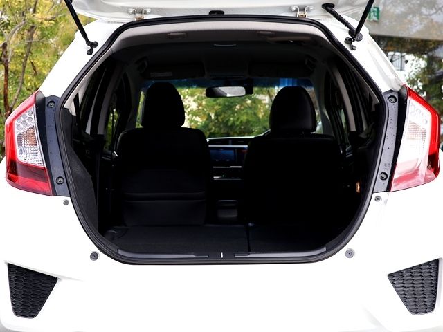 HONDA FIT HYBRID 2014 Image 31