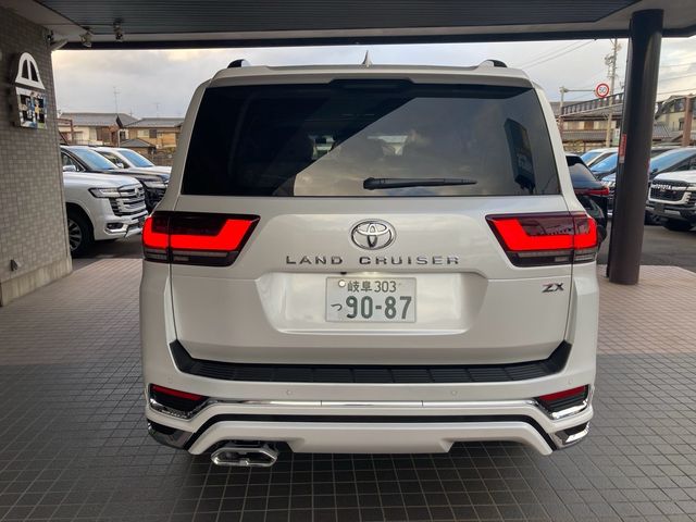 TOYOTA LANDCRUISER WAGON 2023 Image 31