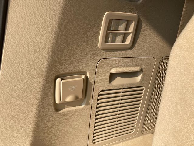 TOYOTA LANDCRUISER WAGON 2023 Image 31