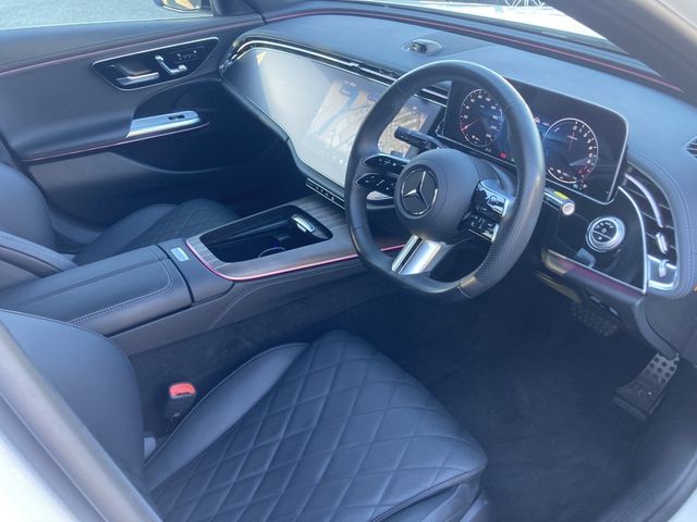 MERCEDES BENZ E SEDA 2024 Image 31