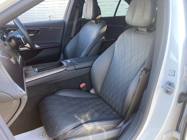 MERCEDES BENZ E SEDA 2024 Image 31