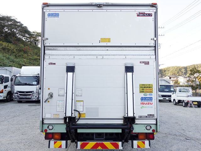 ISUZU FORWARD 2014 Image 31
