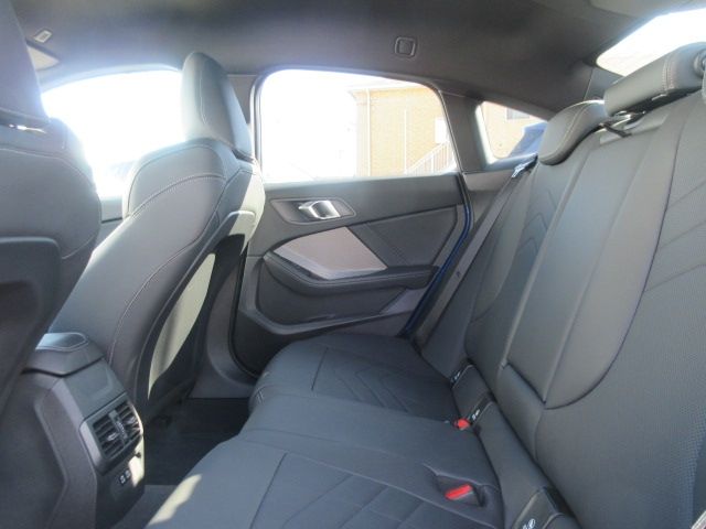 BMW 2SERIES GRAN COU 2025 Image 31