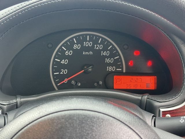 MITSUOKA VIEWT 2018 Image 31