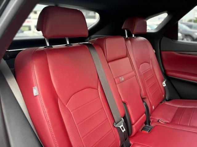 TOYOTA LEXUS RX300 2018 Image 31