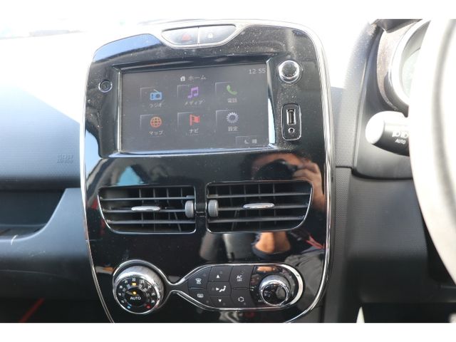 RENAULT LUTECIA 2014 Image 31