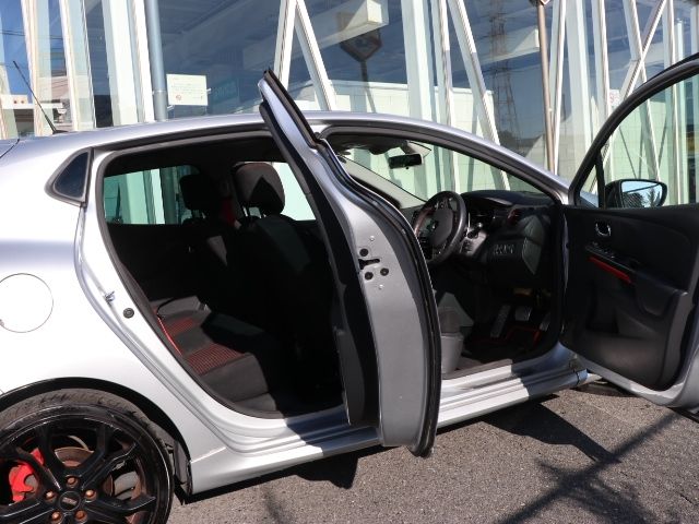 RENAULT LUTECIA 2014 Image 31