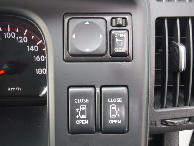 NISSAN SERENA  WG 2009 Image 31