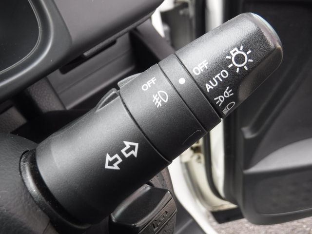 NISSAN SERENA  WG 2009 Image 31