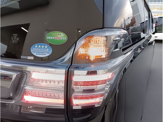 TOYOTA VELLFIRE  HYBRID 4WD 2015 Image 31
