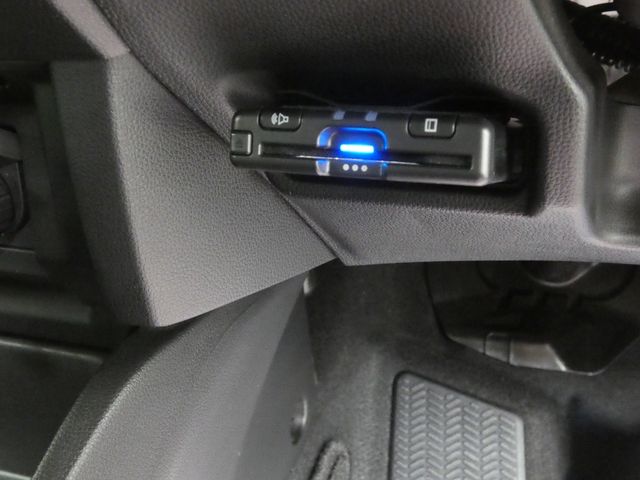 HONDA FIT HYBRID 4WD 2018 Image 31