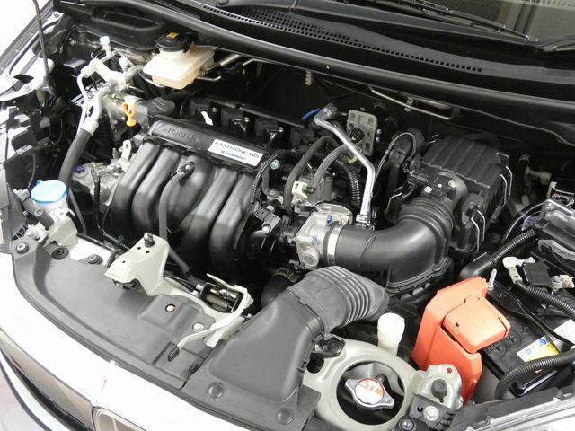 HONDA FIT HYBRID 4WD 2018 Image 31