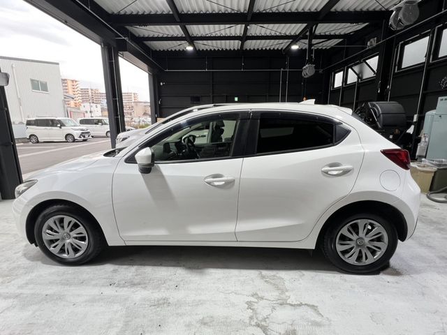 MAZDA DEMIO 2018 Image 31