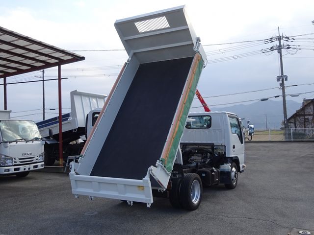 ISUZU ELF 2017 Image 31