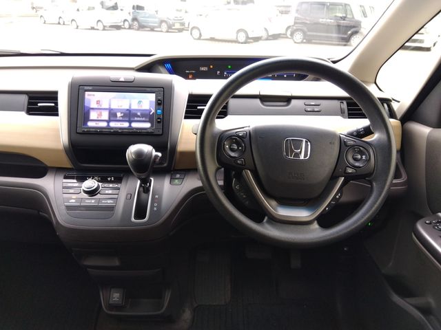 HONDA FREED 2017 Image 31