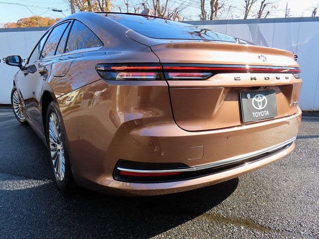 TOYOTA CROWN SEDAN 2025 Image 31