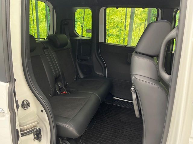 HONDA N BOX CUSTOM 2024 Image 31