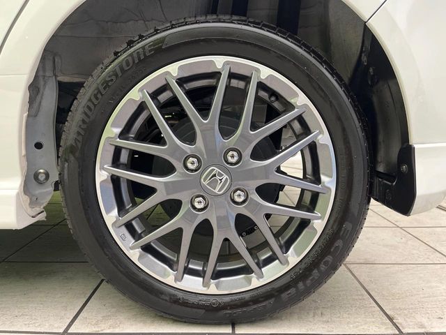 HONDA N BOX CUSTOM 2024 Image 31