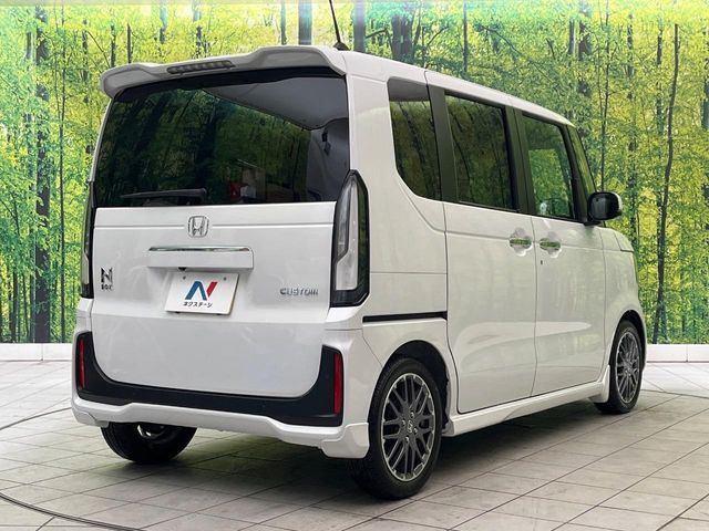 HONDA N BOX CUSTOM 2024 Image 31