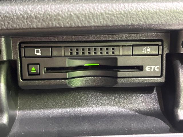 TOYOTA CROWN SEDAN HYBRID 2013 Image 31